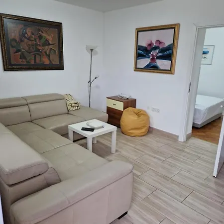 Grbaste51-svilno,rijeka Ριέκα